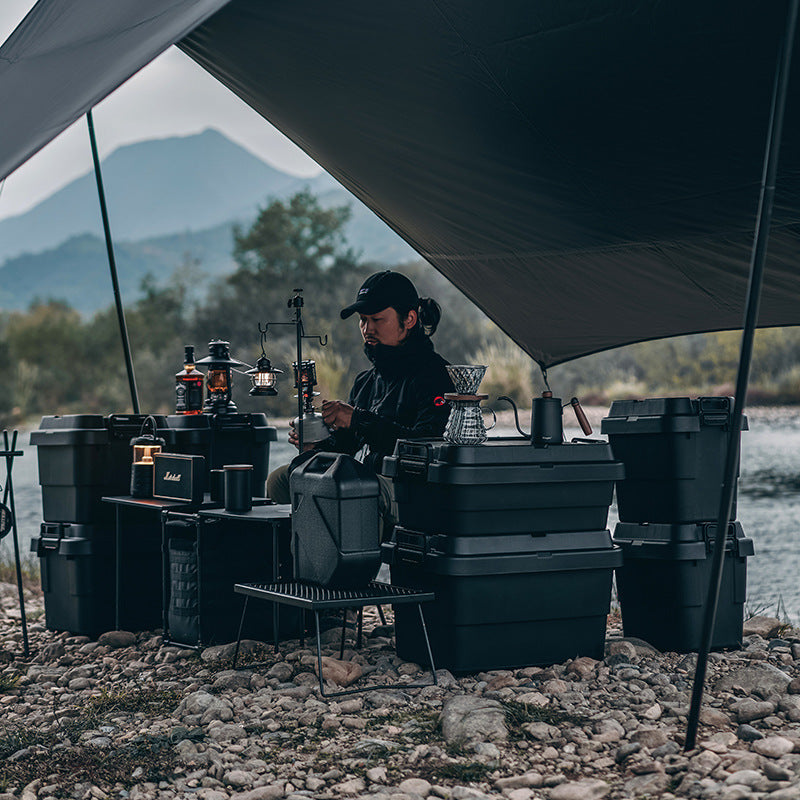 Portable liquid Container